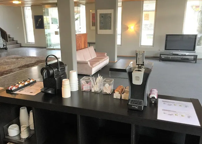 Hotel Fontana Garni 3*