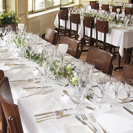 Hotel Fontana Garni 3*